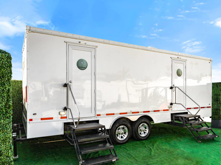 10-Station Luxury Restroom Trailer for rent from Major Event Trailers in Ventura, CA. - Exterior View 2