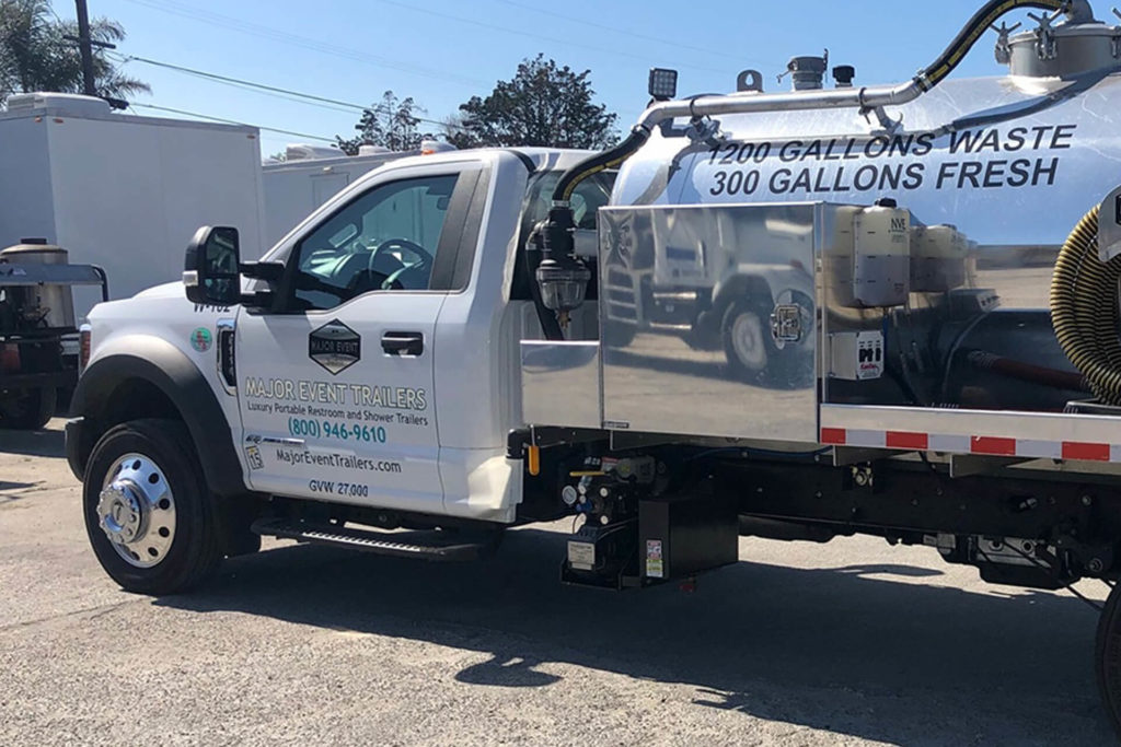 pump service vacuum truck rental rear side view major event trailers 1