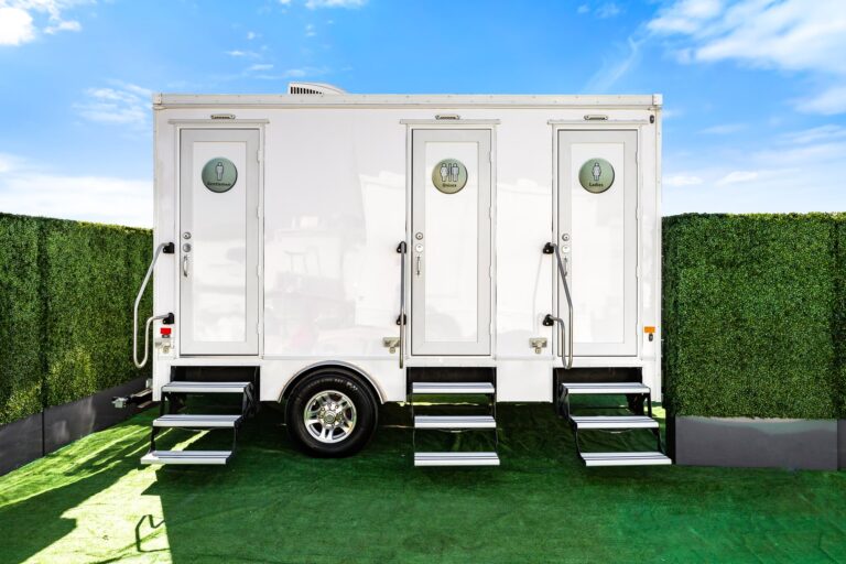 3-Station Luxury Restroom Trailer for rent from Major Event Trailers in Ventura, CA. - Exterior View 1