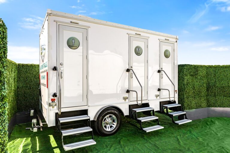 3-Station Luxury Restroom Trailer for rent from Major Event Trailers in Ventura, CA. - Exterior View 3