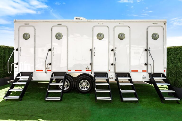 5-Station Luxury Restroom Trailer for rent from Major Event Trailers in Ventura, CA. - Exterior Profile View 1